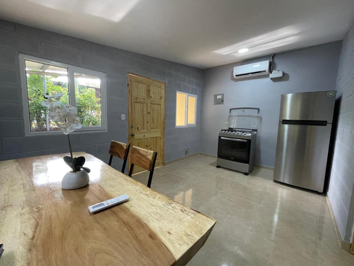 Hostal Camila'S Tamanique Ngoại thất bức ảnh